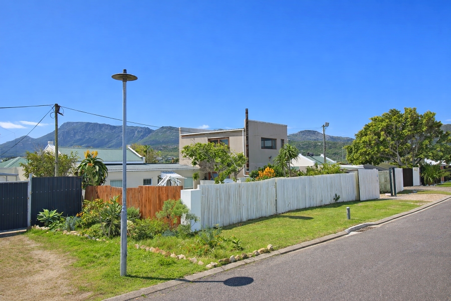 4 Bedroom Property for Sale in Capri Western Cape